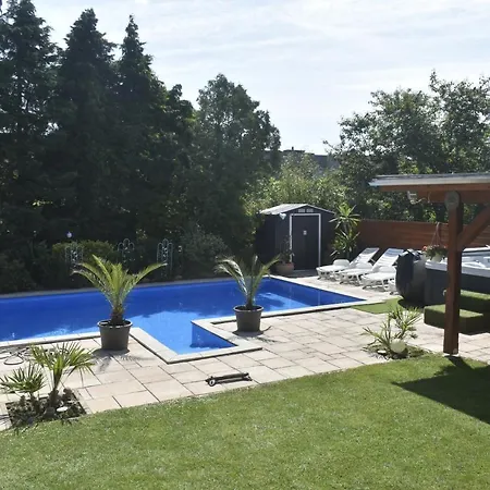 Oazis Apartment
